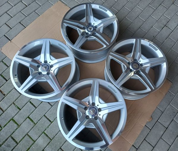 Mercedes SL R 230 "SELTENE" Original AMG Felgen in 8,5 J + 9,5 J x 19 Zoll – Bild 13