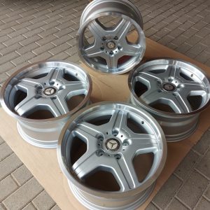 Mercedes G Klasse W 463 G 55 AMG Original SELTENE 9,5 J x 18 Zoll ET 50 AMG Felgensatz