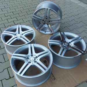 Mercedes SL 230 "SELTENE" Original 8,5 J und 9,5 J x 19 Zoll mit glanzgedrehter CNC Vorderfront