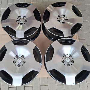 Mercedes V Klasse + Vito Baureihe W 447 "NEUER" Original 8,0 J x 19 Zoll Felgensatz
