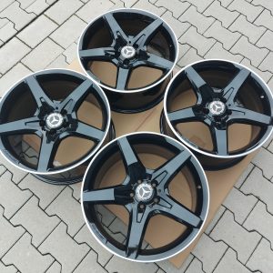 Mercedes SLC und SLK 172 Original AMG Felgensatz 7,5 J + 8,5 J x 18 Zoll Schwarz glänzend UNIKAT